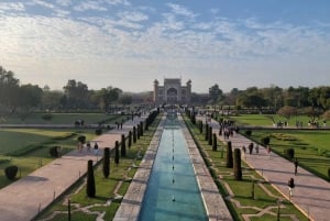 Från Delhi: Taj Mahal och Agra Fort Private Sunrise Tour