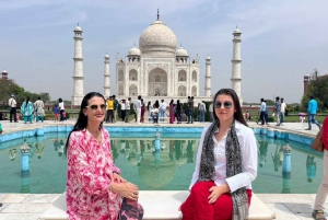 From Delhi: Taj Mahal Day Trip by Fast Train with Transfers