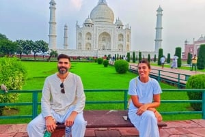 From Delhi: Taj Mahal & Mathura, Vrindavan Guided Day Tour