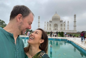 Från Delhi: Taj Mahal Sunrise Tour med frukost eller dryck