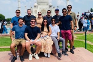 Fra Delhi: Taj Mahal soloppgang, Agra Fort og Baby Taj dagstur