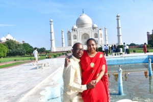 Au départ de Delhi : excursion privée d'une journée au lever du soleil sur le Taj Mahal et à Agra