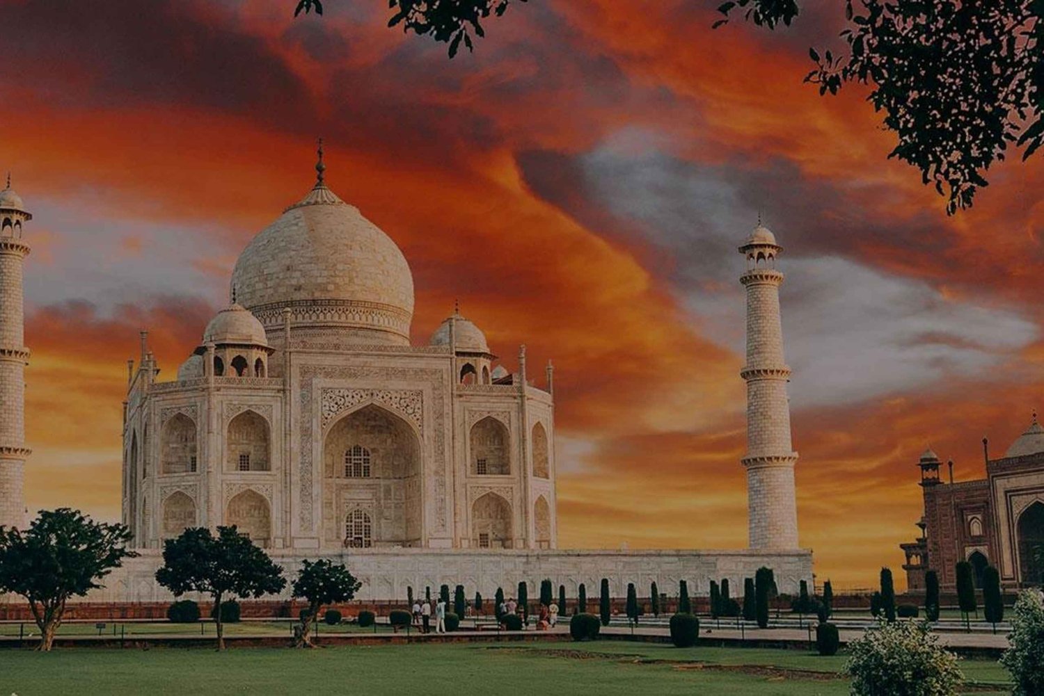 De Délhi: Nascer do sol no Taj Mahal e passeio pela Velha Délhi - de carro