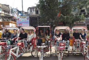 Fra Delhi: Taj Mahal soloppgang og spasertur i Old Delhi