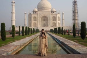 Z Delhi: Wycieczka do Taj Mahal o wschodzie słońca i Fatehpur Sikri