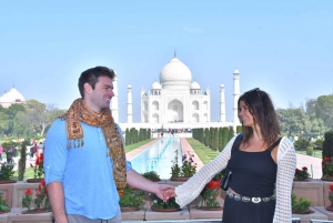 Ab Delhi: Taj Mahal Sunrise Tour mit Elefantenschutz