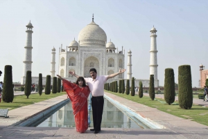 Au départ de Delhi : Tour du Taj Mahal au lever du soleil avec conservation des éléphants