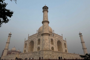 Fra Delhi til Agra og Taj Mahal tur/retur i privatbil