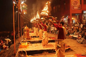 Von Delhi: Varanasi 3-Tages-Tour mit Zugtickets