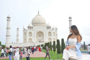 Von Jaipur: Agra-Tagestour mit Taj Mahal & Rotes Fort