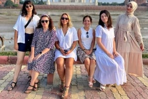 Desde Delhi: excursión privada de un día al Taj Mahal y Agra con traslado incluido.