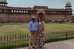 Från Mumbai: Sightseeing i Agra med soluppgång över Taj Mahal