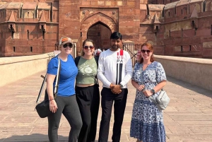 From Mumbai: Private Day Trip to the Taj Mahal