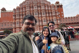 From New Delhi: Jaipur Guided City Tour with Hotel Pickup