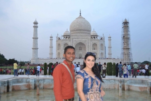 Depuis New Delhi : Excursion privée d'une journée au Taj Mahal et au Fort d'Agra