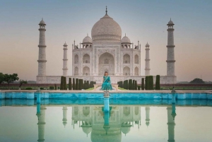 Von Neu-Delhi aus: Taj Mahal und Elefanten-Schutzzentrum