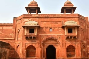 Vanuit New Delhi: Taj Mahal Sunrise Tour met Fatehpur Sikri
