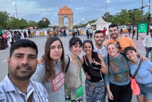 Visite d'une jounée complète à Old Delhi et New Delhi en voiture avec guide