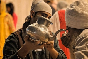 Gurudwara Bangla Sahib Guided Tour