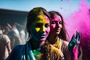 Holi Festlichkeiten & Delhi Sightseeing: Abenteuer am selben Tag