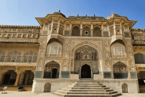 Jaipur Private City Tour with Guide, Car & Skip-the-Line