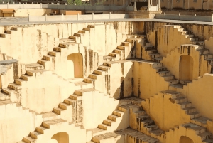 Jaipur Private City Tour with Guide, Car & Skip-the-Line