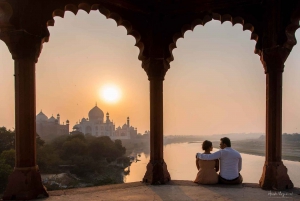 2 dagers privat tur i Delhi og Agra med soloppgang Taj Mahal