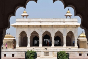 Tour privato di 2 giorni di Delhi e Agra con alba di Taj mahal