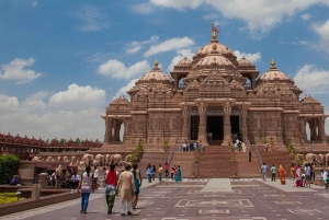 Neu-Delhi: Akshardham-Ausstellung, Licht- und Wassershow