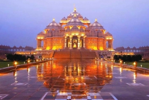 Depuis Delhi : Visite d'Akshardham avec spectacle de lumière et d'eau