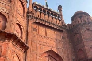 Halvdagsomvisning i New Delhi: templer og monumenter