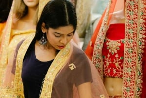 New Delhi: Local Shopping Tour by Car