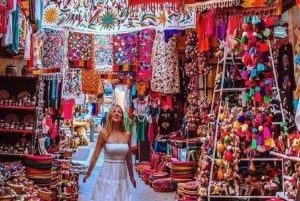 New Delhi: Local Shopping Tour by Car