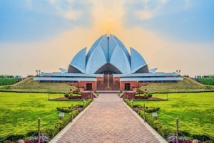 New Delhi : Visite touristique de la ville de Delhi en voiture (une journée)