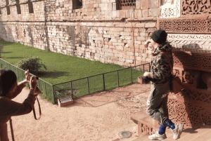 From Delhi: Sunrise Taj Mahal & Agra Day Trip With 5* Lunch