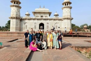 New Delhi: Privé Taj Mahal rondleiding zonder tickets