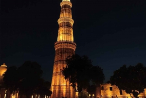 New Delhi : Visite de l'exposition Qutub Minar et du spectacle son et lumière