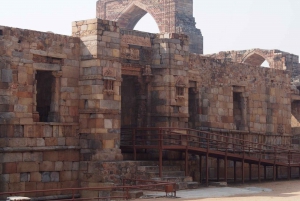 Qutub Minar ja Humayunin hauta Skip-the-Line pääsylippu