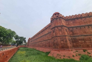 Nueva Delhi: Excursión en Esquí del Fuerte Rojo Con Traslado+Ticket