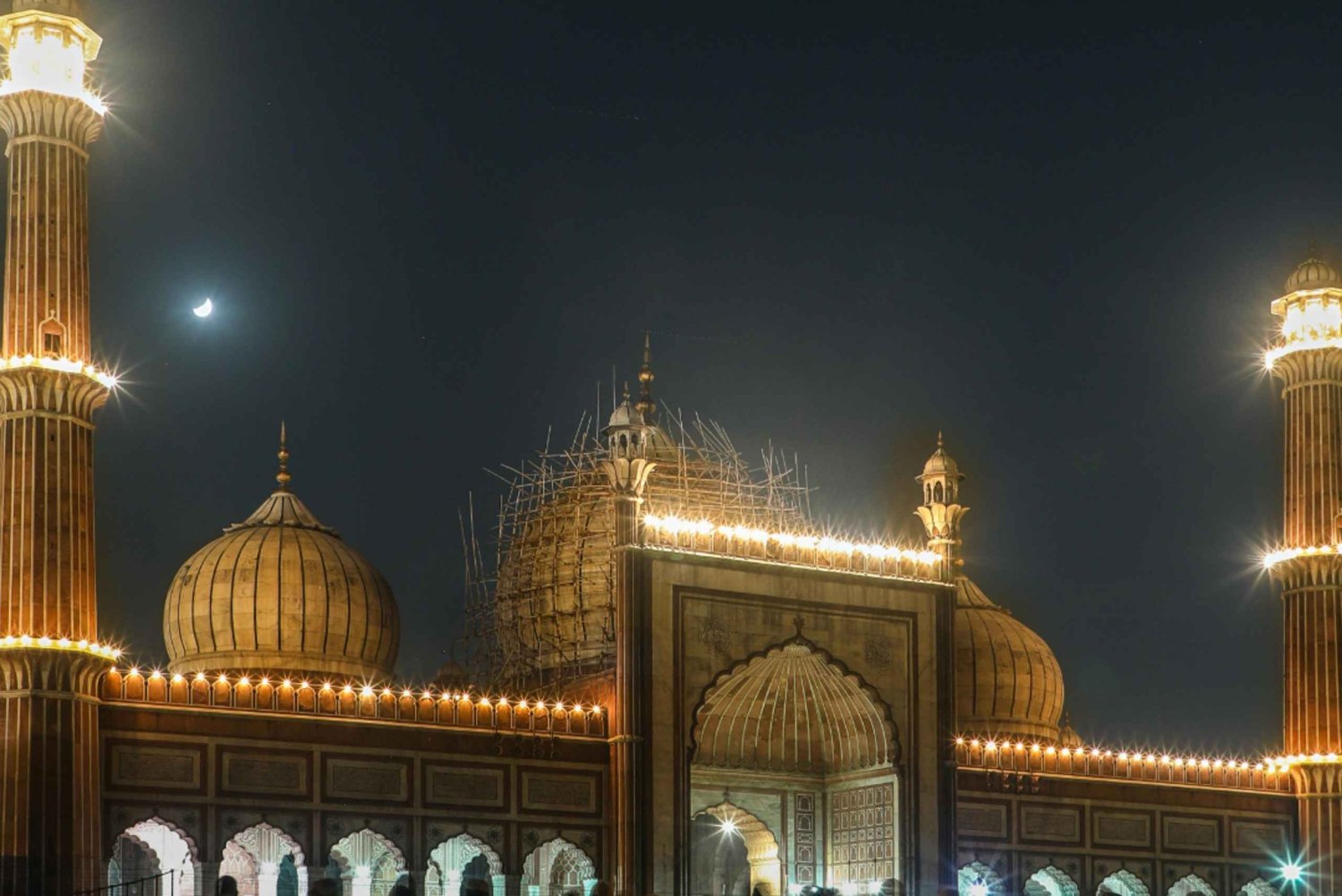 Uusi-Delhi: Punaiseen linnoitukseen, Jama Masjidiin ja Chandni Chowkiin lounaalla