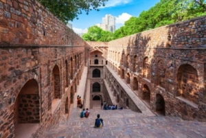 Delhi: Private Guided Day Tour of Old & New Delhi
