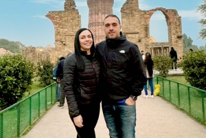 Privétour van een hele of halve dag door Oud en Nieuw Delhi met de auto