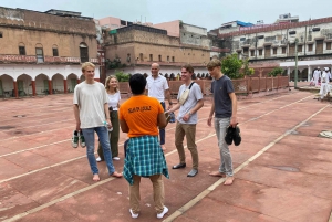 Old Delhi: Cultural & Historical Local Tour Experience