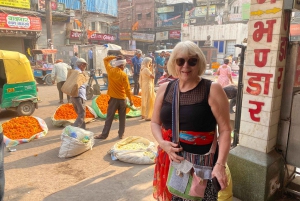 Old Delhi: Cultural & Historical Local Tour Experience