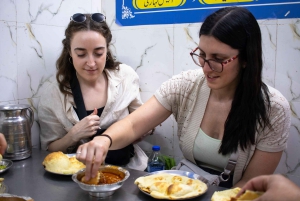 Mattur i Old Delhi: Et festmåltid om natten