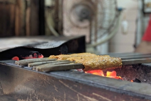 Old Delhi: Private Tour of Chandni Chowk, Tuk Tuk & Food