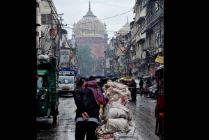 Old Delhi: excursão a pé com comida de rua, bazares e fotografia