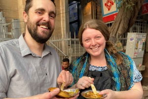 Comida callejera en la Vieja Delhi, mercado de especias,Visita cultural y patrimonial