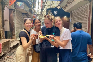 Old Delhi Street Food, Spice Market, Cultural & Heritage Tour