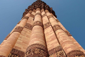 Tour privato di mezza giornata o giornata intera con tutto compreso a Old & New Delhi.